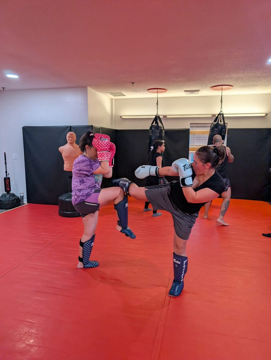 Women's striking class training at Silverback Training Facility